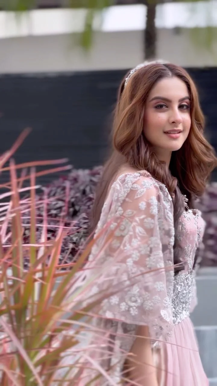 #ShehzadiMariam❤️✨
•
•
•
#reelitfeelit #trending #viral #reels #explore #foryou #mariam #alibabadaastanekabul 