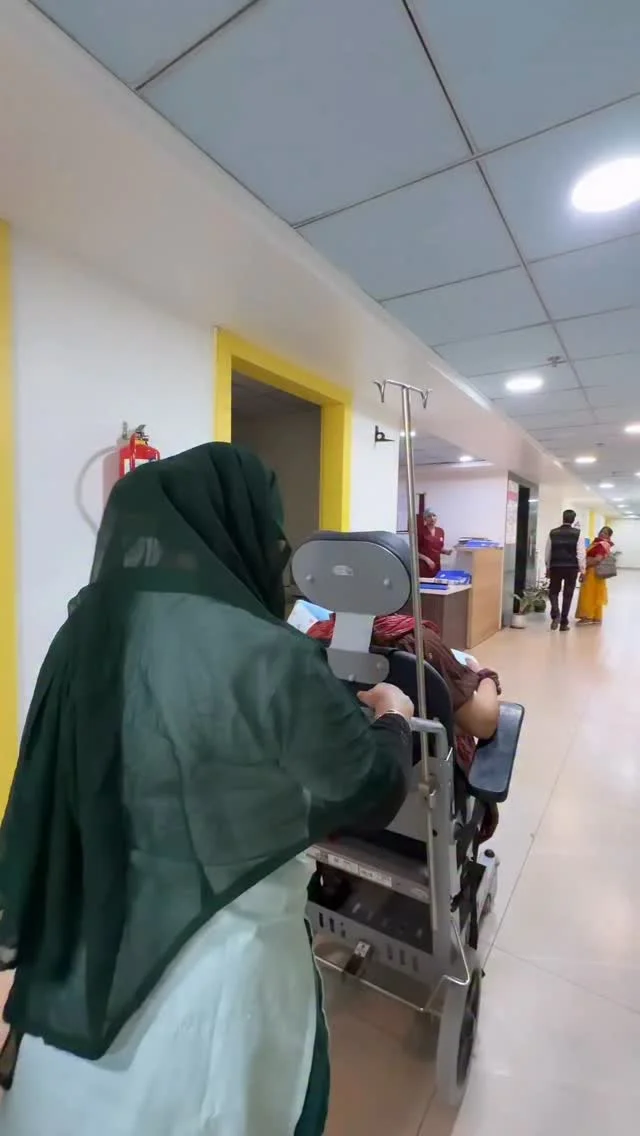 Ghar par laddu  aur tanu ka welcome ❤️🧿
#laddu 
#welcomehome
#reels 
#mahitanu