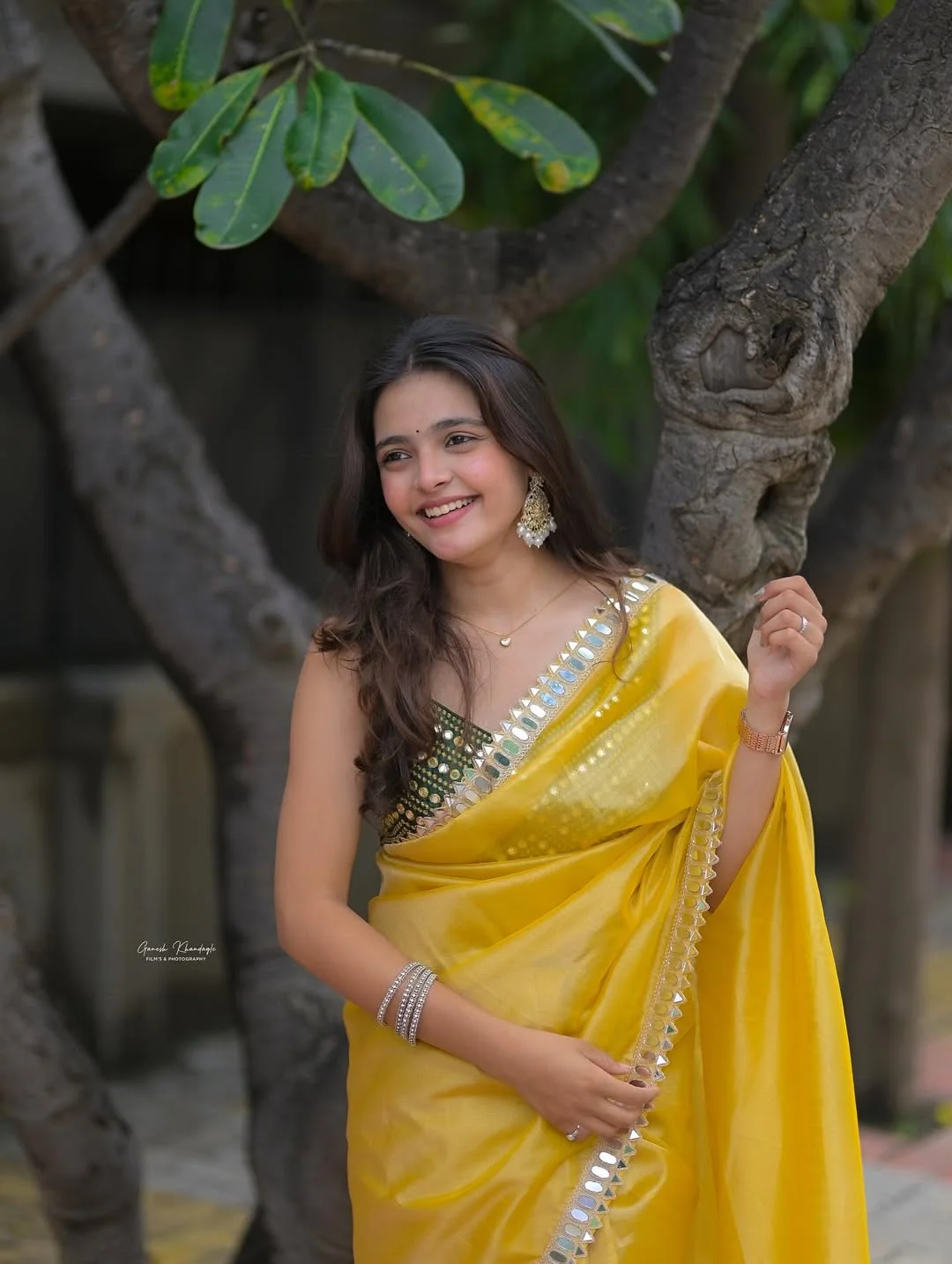 felt pretty💕
.
.
.
.
.
📸: @ganesh_khandagle_photography 
#aaryakulkarni #instagram #instapic #post #postofth