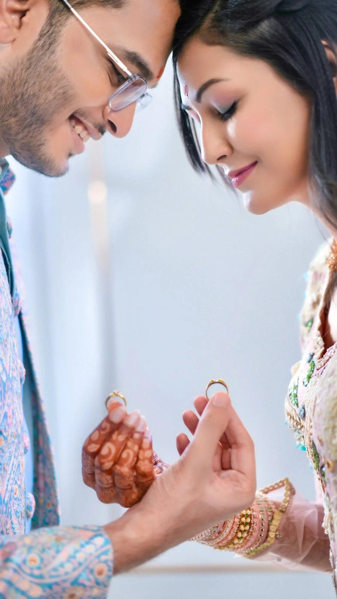 • We said yaaaaas!!! 💍

😉 exclusives on @AKtualTales

.
[#Engagement, #engagementceremony , #Marwaritraditio