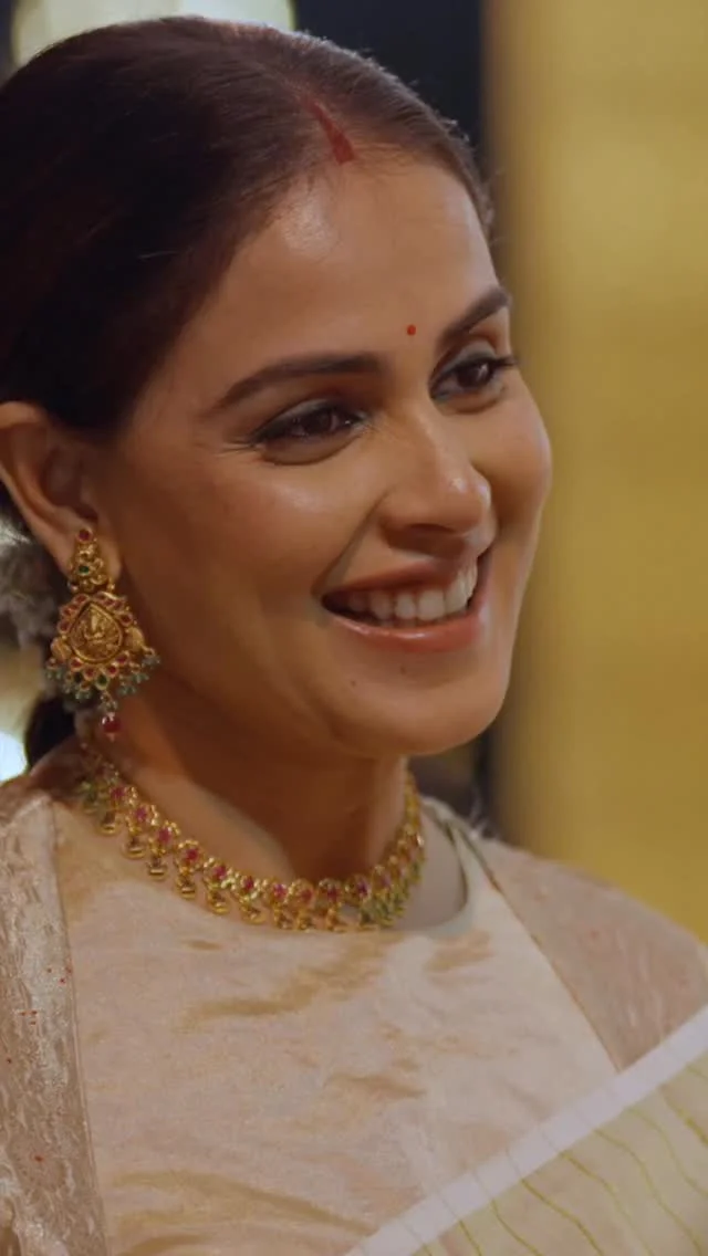 He won our hearts singing Kannada ❤️ 
Now it’s time to listen to an evergreen soulful Hindi melody by the Vers