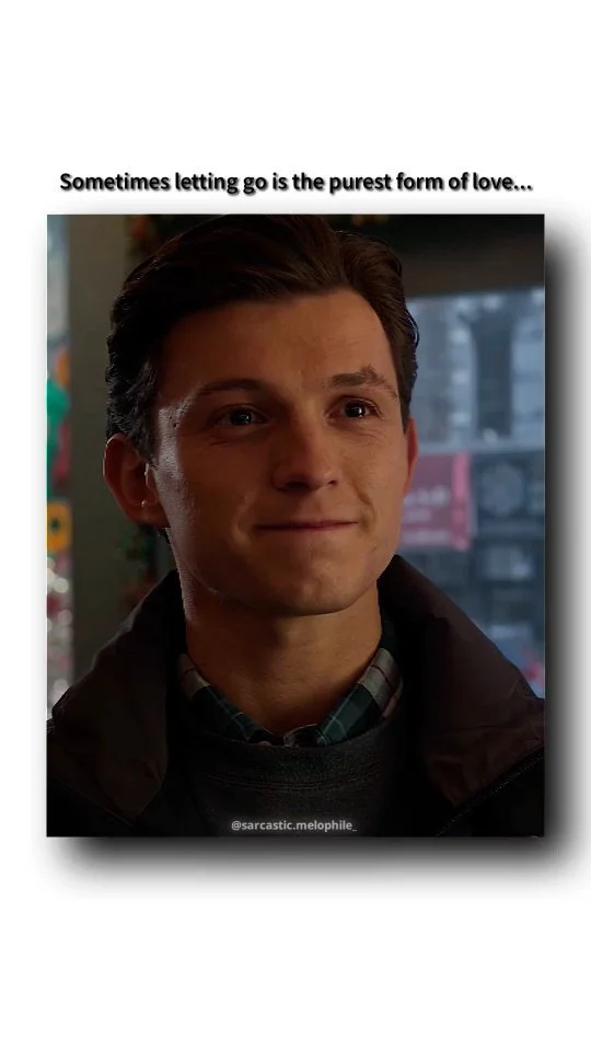 The smile💔
.
.
.
Follow for more relatable content:
(@sarcastic.melophile_ )❤️
.
.
.
Tags: #spiderman #peterp