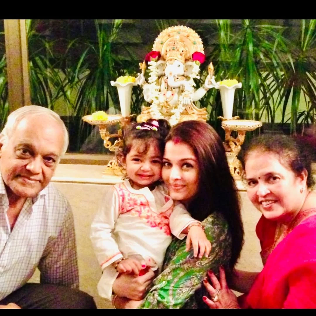 ✨🙏❤️Dearest Darling Mommy-Doddaaa🥰💖and Daddy-Ajjaaa🥰💖Prayers and Anniversary Love God Bless Always❤️💐🌸🌹🧿✨LOVE YOU ETERNALLY ❤️🙏✨