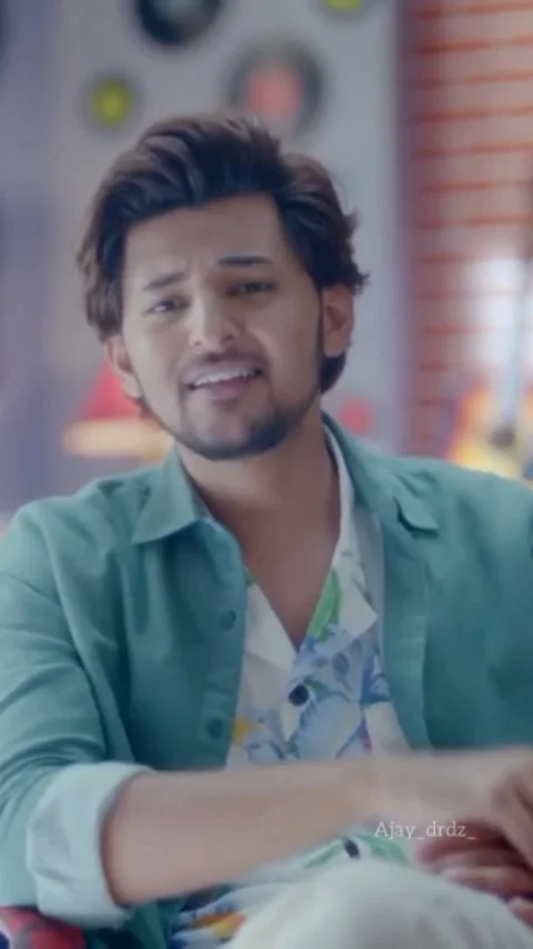 𝐓𝐫𝐮𝐞 ✨
.
.
.
@darshanravaldz
#Darshaners #darshanravaldz
#darshanraval #MyfansMyFamily
#mybluefamily #love #reels #true