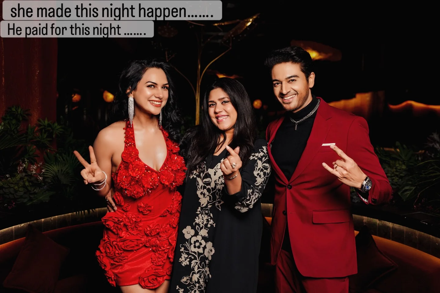 choosing only 20 moments from this crazzy night is so unfair but unfortunately instagram can’t accomodate more pics in one carousel……. 
A Big THANKYOU to everyone who made my night SUPER SPECIAL……. 
Apologies for missing out on anyone 🙏🏽
@reallihasan Love you for your brief presence ( i literally have no pics of you n ur lovely wife )
@bhavyaanilshinde @aakanksha.pal5 @sanjivani1512  instagram only allows 20tags so cudnt tag u either 😭 so mentioning ur handlez here 
.
.
📸 : @lohit.photography 
Location : @altastellamumbai @era_communication 
.
.
#akankshachamola #gauravkhanna #birthdaybash #party #friends