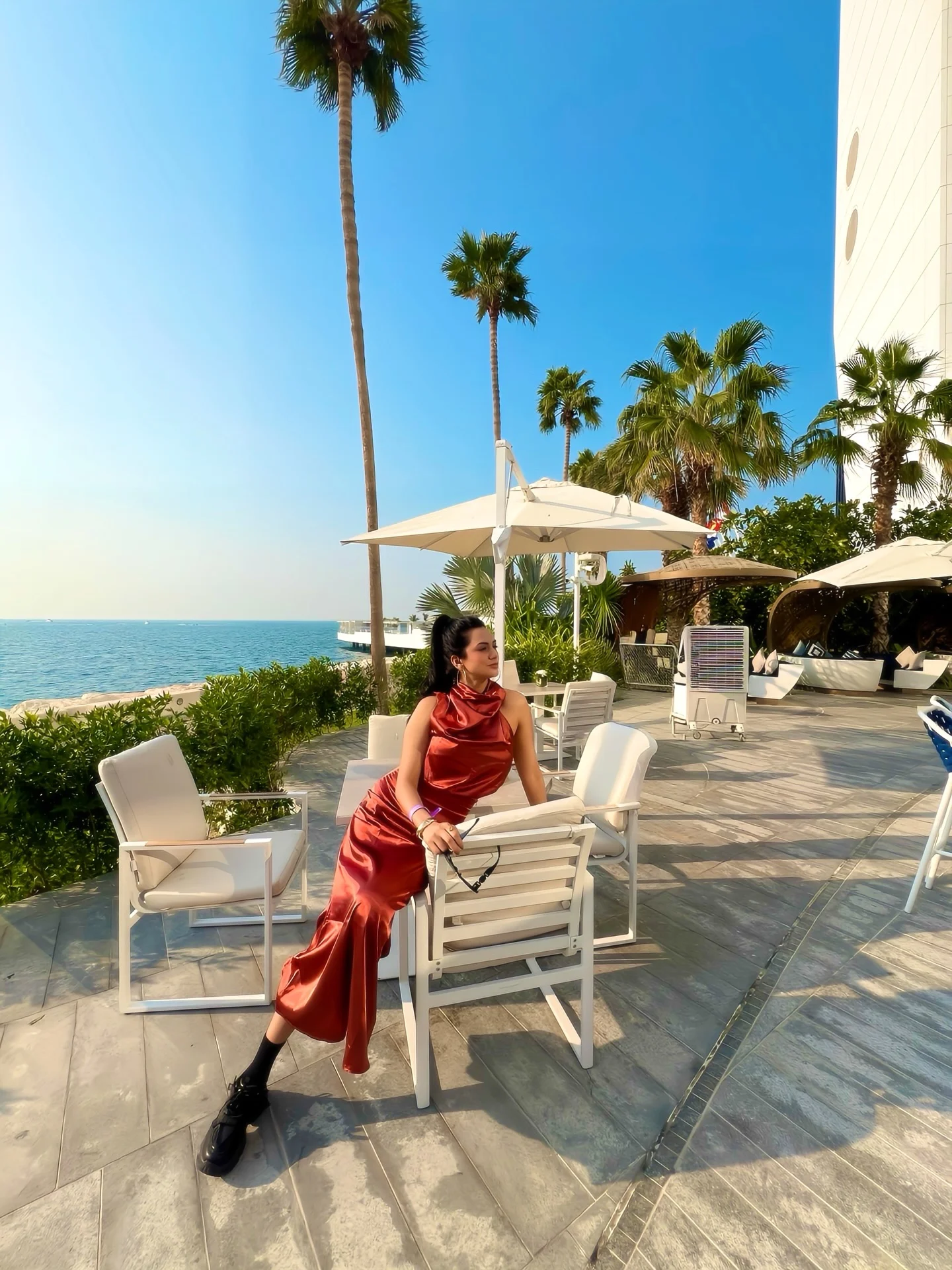 Highlights of my day in one #photodump….. 
.
.
.
.
.
#travelgram #akankshachamola #dubai #curvyfashion