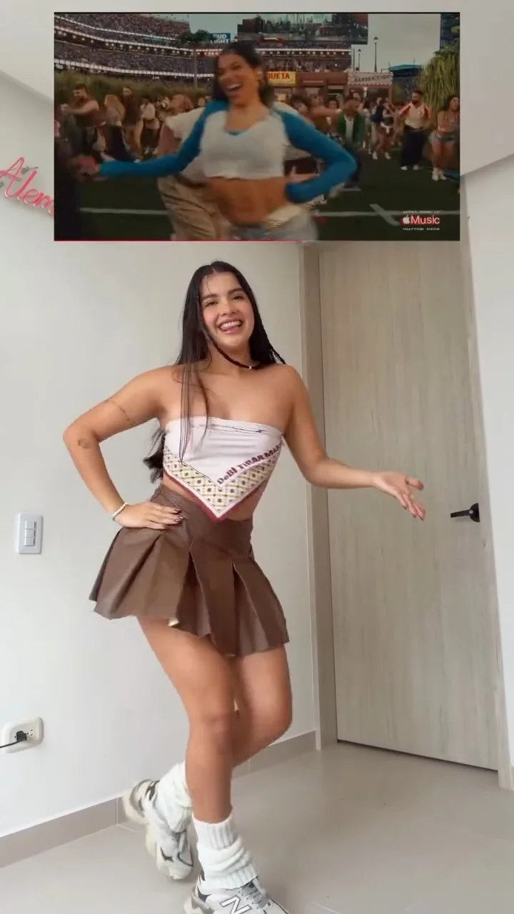 “El superbowl de Bad Bunny fue el domingo”
- yo el martes: 💃🇵🇷✨🐰
.
#badbunny #superbowl #superbowlhalftime