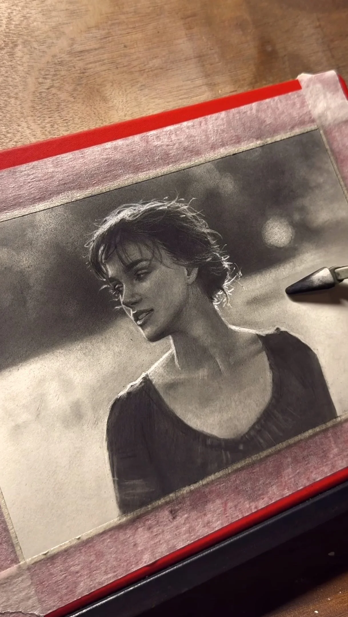 Sketch ✍️ 

I posted this video in preview mode just out of curiosity 

#viral #art #drawing #sketch #portrait