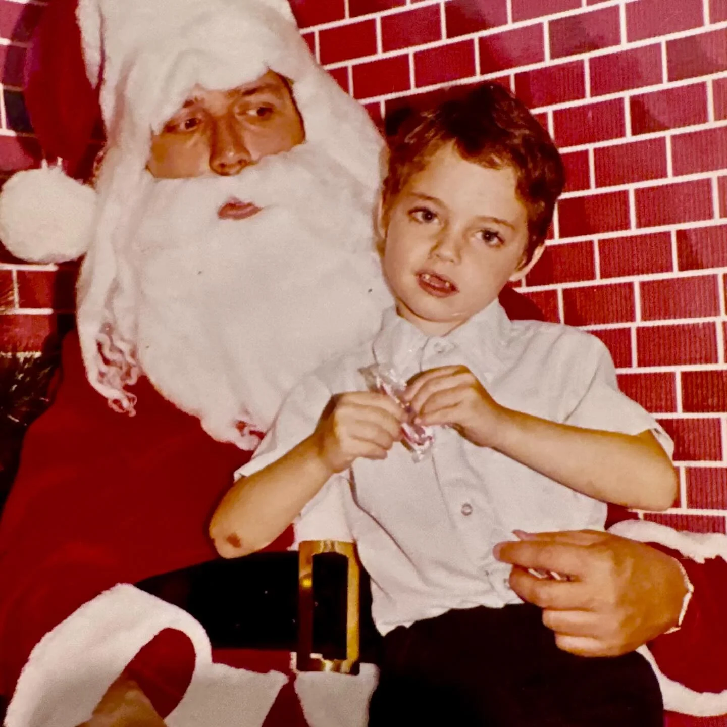 Birthdays are the perfect invitation to pause and reflect. Sitting here in peace my heart feels full, surrounded by so much to be grateful for. I’m thankful for my health, my strong support system, and the life I’ve created. 

As I prepare for another trip around the sun, I want to thank each and every one of you who has added joy, love, and light to my journey. Here’s to celebrating another birthday and to my younger self I hope you’re proud of the human I’m becoming. 
Thank you all for the beautiful wishes and for celebrating my being ❤️
#Birthday #Drag #Queen #Capricorn