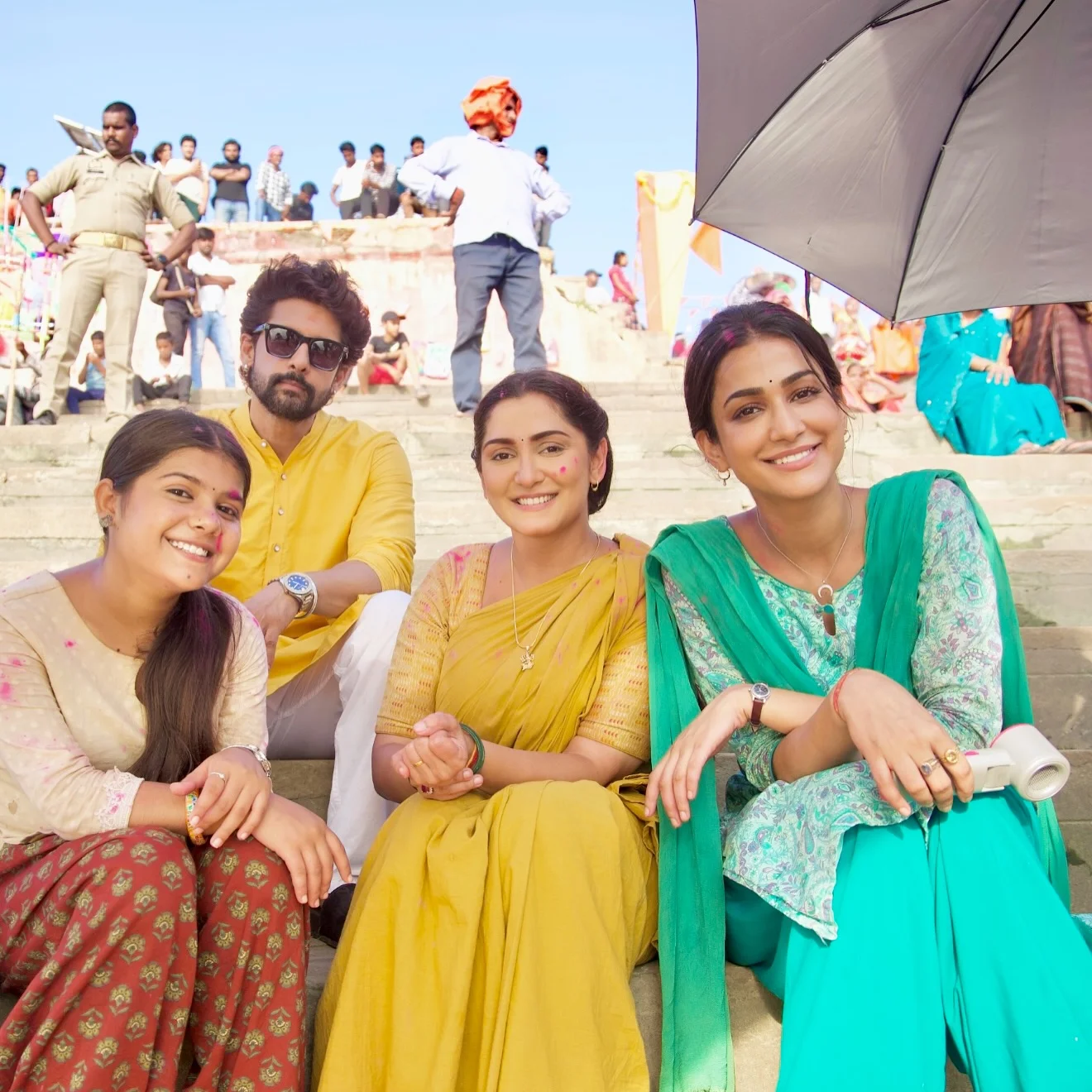 Dil se skukriya Hume itna pyaar dene ke liye 🥹🙏
.
.
.
.
.
.
#amandeepsidhu #ravidubey #shrishtijain #ganagamaikibetiya #banaras #toodles