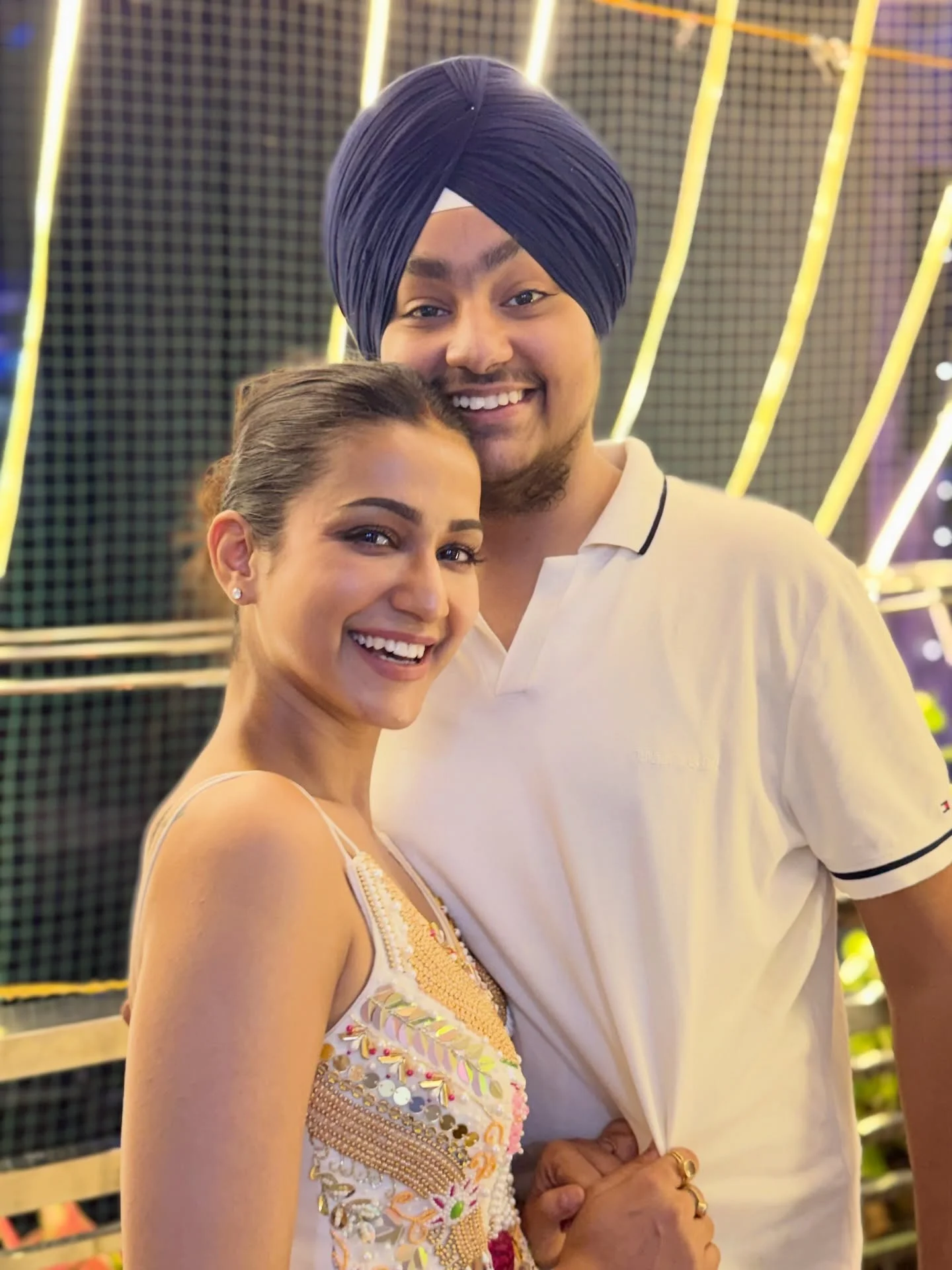 Dilli wali Diwali 🪔 
.
.
.
.
Outfit @shivaliahmedabad
PR @sonyashaikh 
#amandeepsidhu #diwali2025 #family #toodles