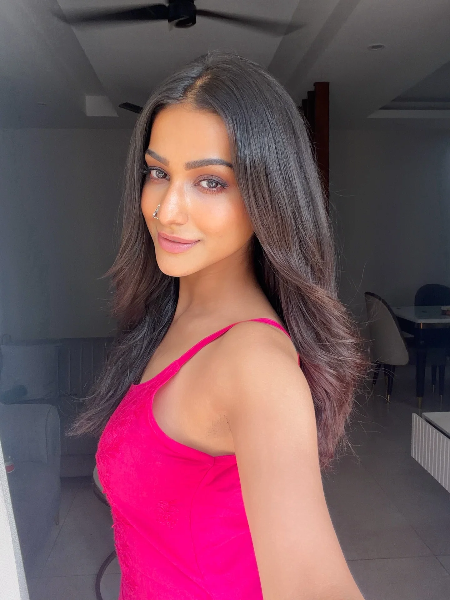 Mera caption game bht bekaar hai 
Jo photos h usi se kaam chala lo🥴🙏
.
.
.
.
.
.
#amandeepsidhu #gallsun #trending #toodles