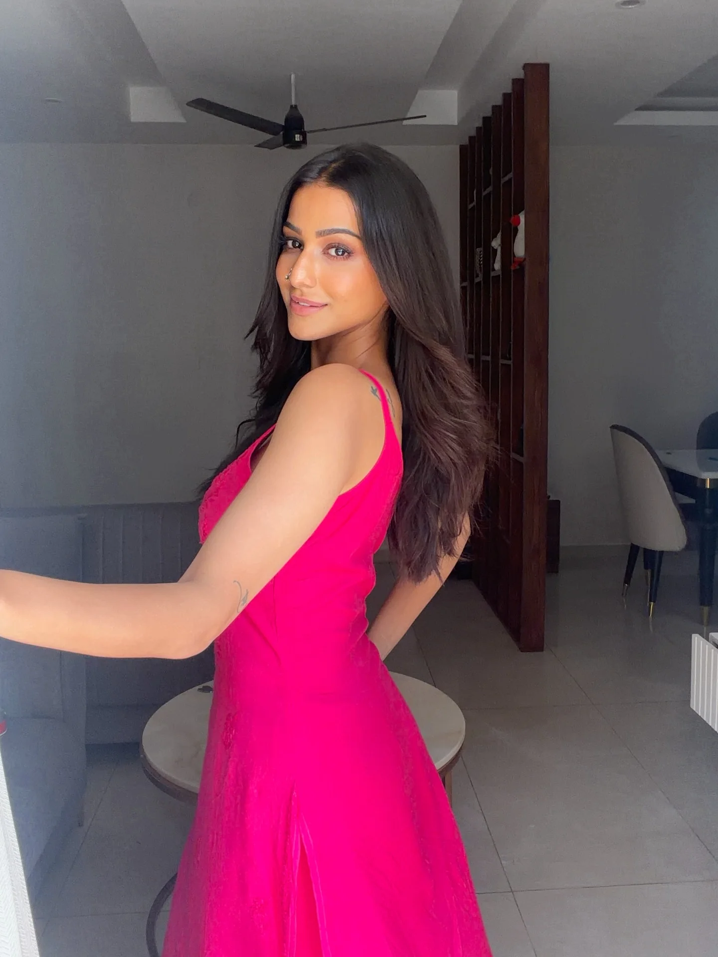 Mera caption game bht bekaar hai 
Jo photos h usi se kaam chala lo🥴🙏
.
.
.
.
.
.
#amandeepsidhu #gallsun #trending #toodles