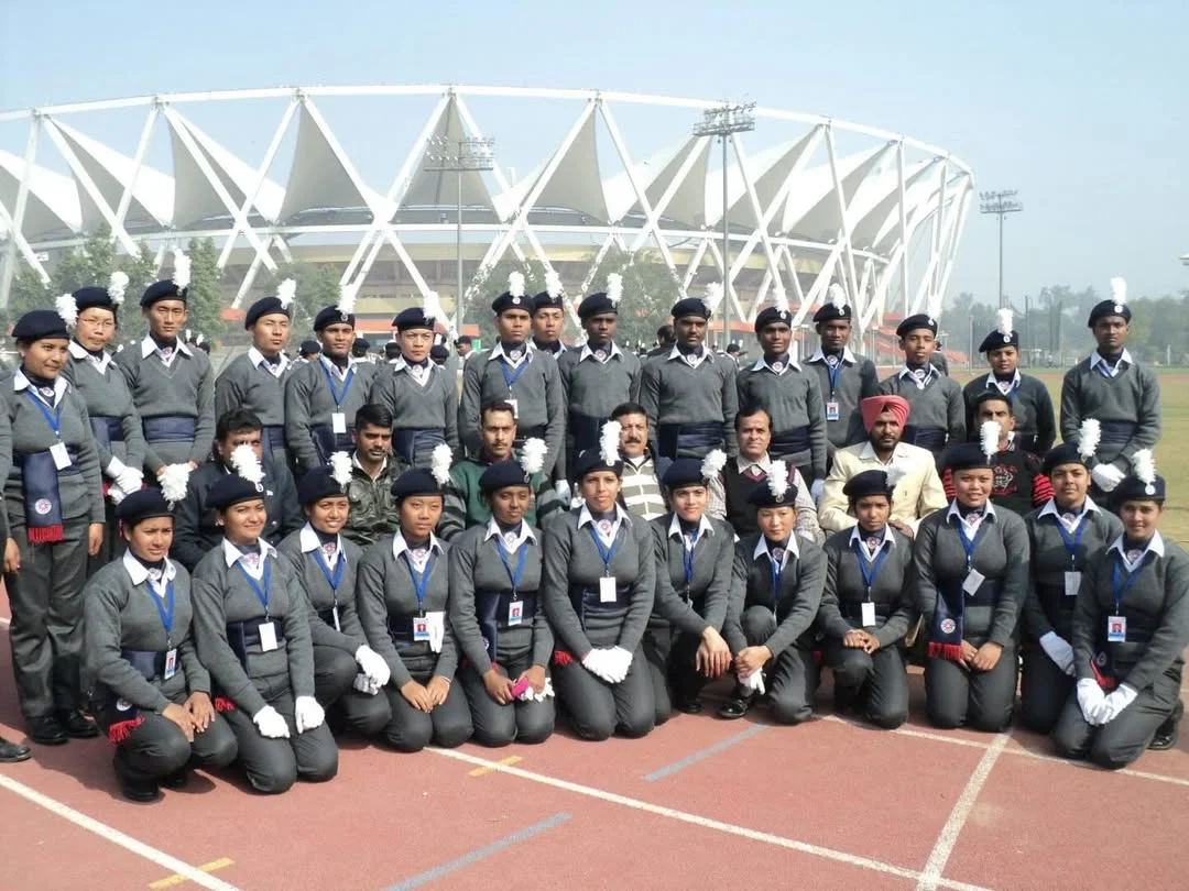 As we celebrate the 77th Republic Day 🇮🇳
These pictures from 2014 made me emotional beyond words,I found myself revisiting these pictures from 2014 — the 65th Republic Day — when I marched as an NSS candidate.This is a clip from Doordarshan’s live telecast, 2014.I spotted myself marching there… still can’t believe it.
Can you spot me in the second clip?

I looked at them today and cried — out of pride, gratitude, and nostalgia.
Some moments stay in your heart forever. ❤️
#explore #samaptisinhamahapatra #samaptimam #sapolaarmy #india